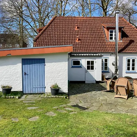 Altes Holzfaellerhaus * Gluecksburg